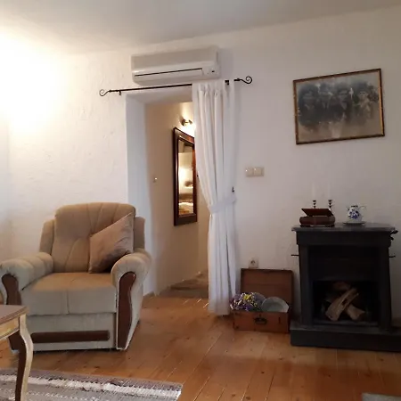 Dom wakacyjny Kuca Za Odmor Mikleus